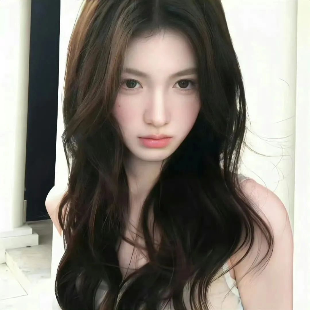 可爱呆萌女头像真人图片_萌妹真人头像图-5