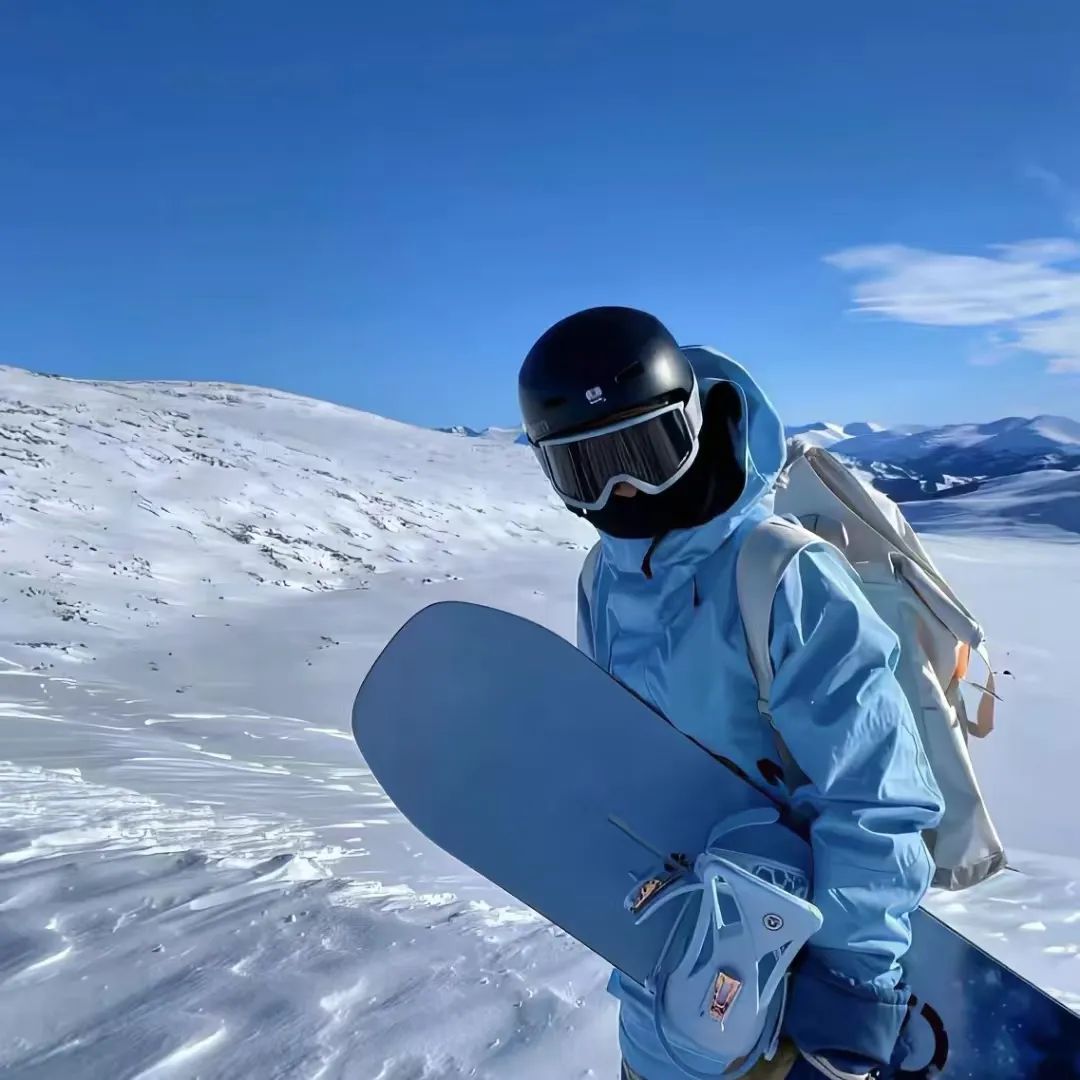 自由男头少年感图片_自由摆烂轻松男头像图-4