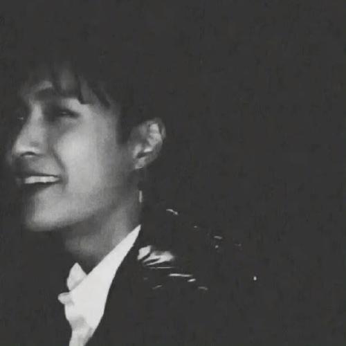 张艺兴的头像图片_张艺兴帅气头像大全-6