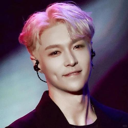 张艺兴的头像图片_张艺兴帅气头像大全-15